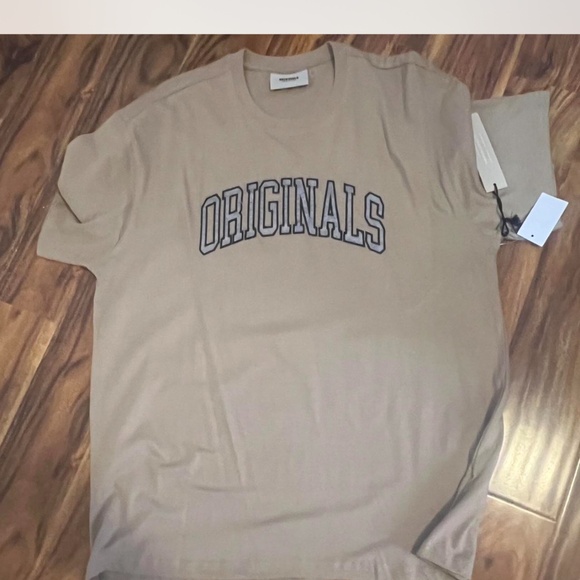 Originals tee - Picture 1 of 3